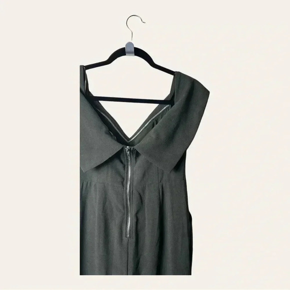 0602W. FASHION NOVA JUMPSUIT‎ SLEEVELESS HUNTER GREEN IN COLOR SIZE SMALL - Picture 7 of 9